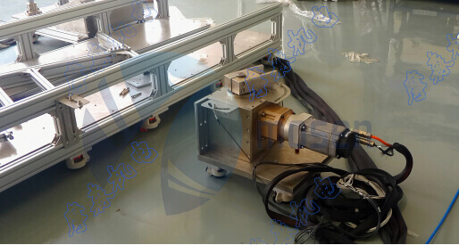 高低溫伺服電機.jpg 高低溫伺服電機.jpg